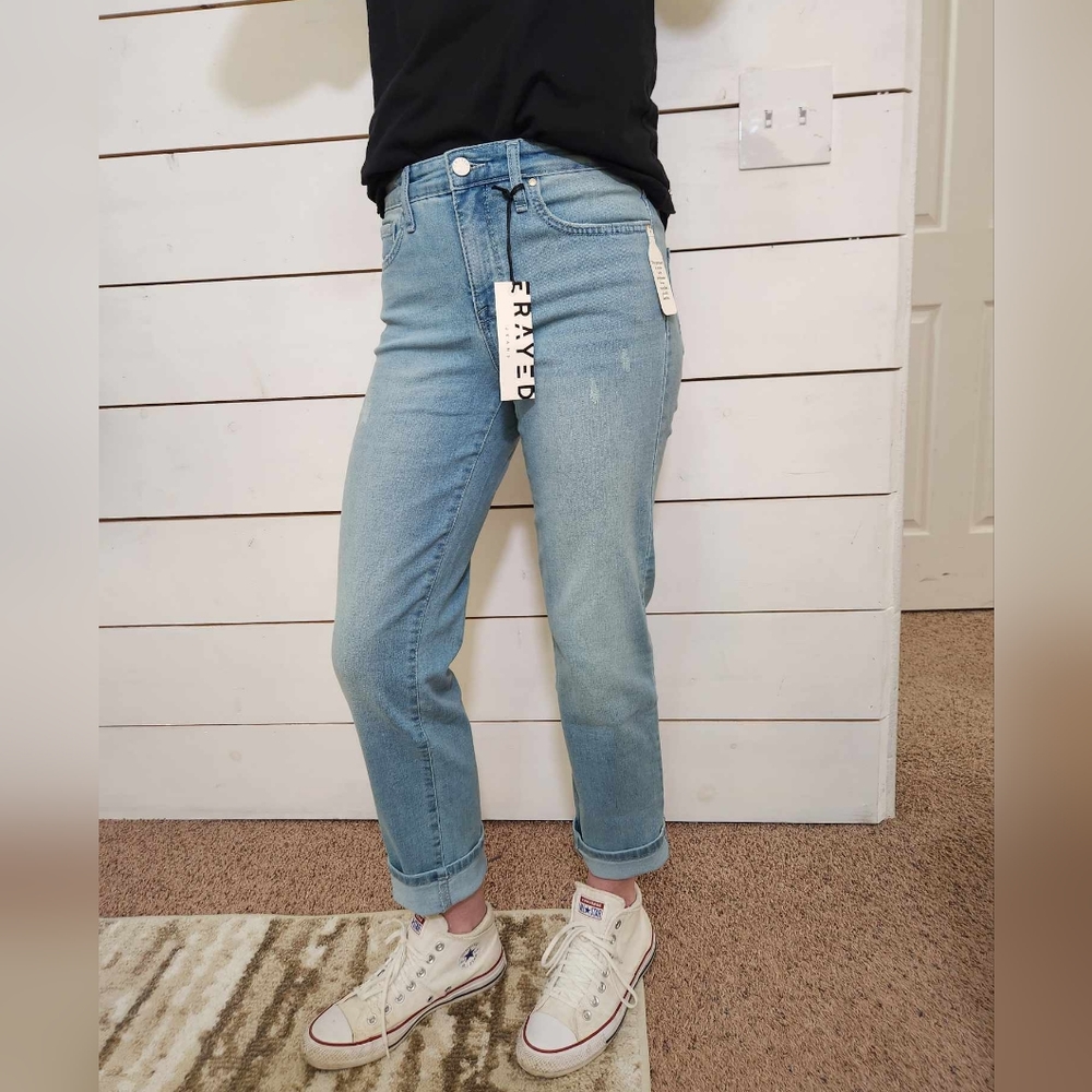 Frayed jeans, Size 26 straight, high rise